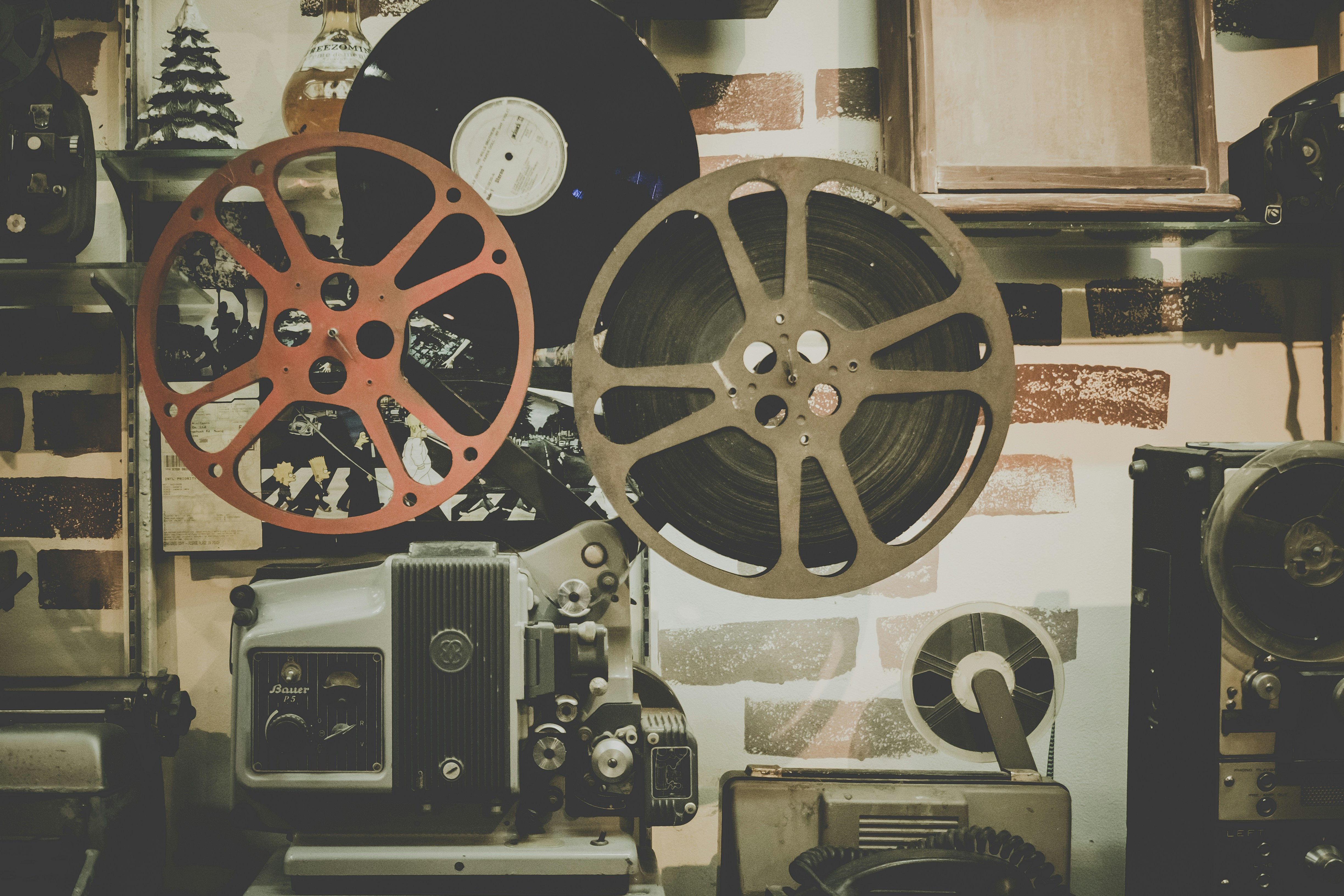 How We Turn a Conversation Into Compelling Video Articles in 30 Minutes